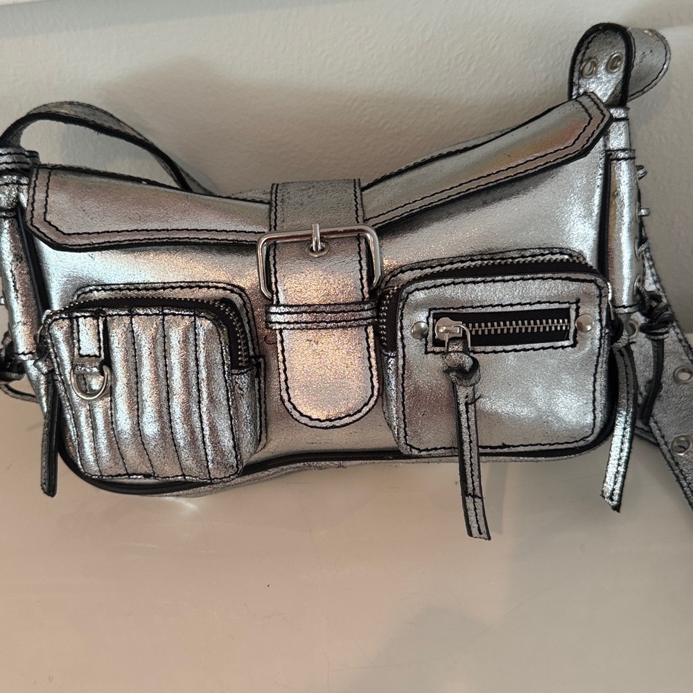 Free People High Speed Silver Gunmetal Metallic Leather Shoulder Crossbody - Picture 3 of 8